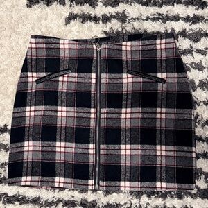 HYFVE Black White Reddish/Burgandy Front Zip Plaid Mini Skirt Size L